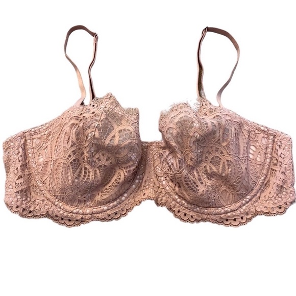 🔥 3/$30 Victoria’s Secret Dream Angels Bra - Picture 2 of 3